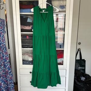 Crown & Ivy Vibrant Green Maxi Dress
